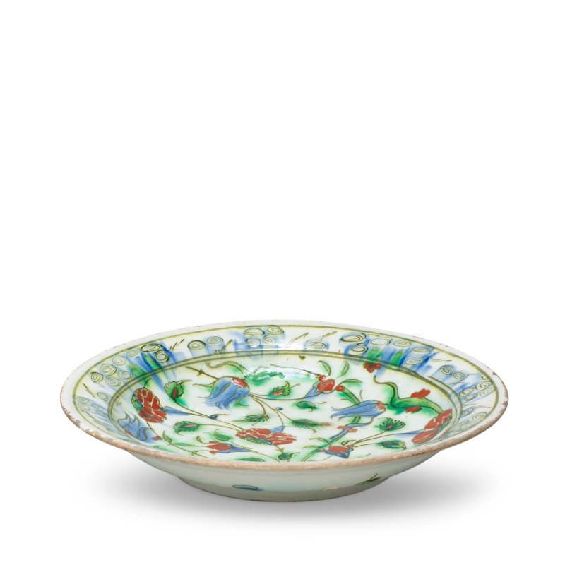 An Iznik pottery dish, Turkey, 17th Century - 图3