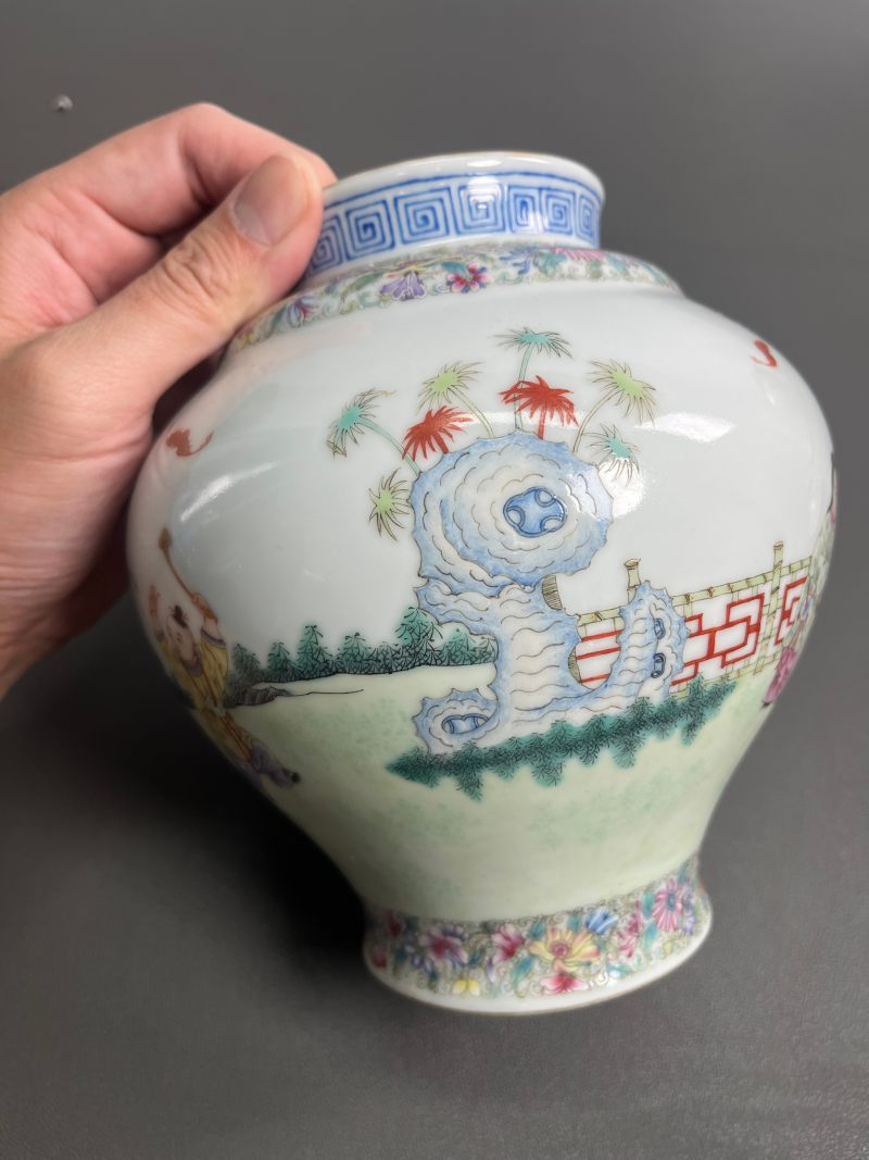 民国  粉彩婴戏图盖罐（一对） - 图11