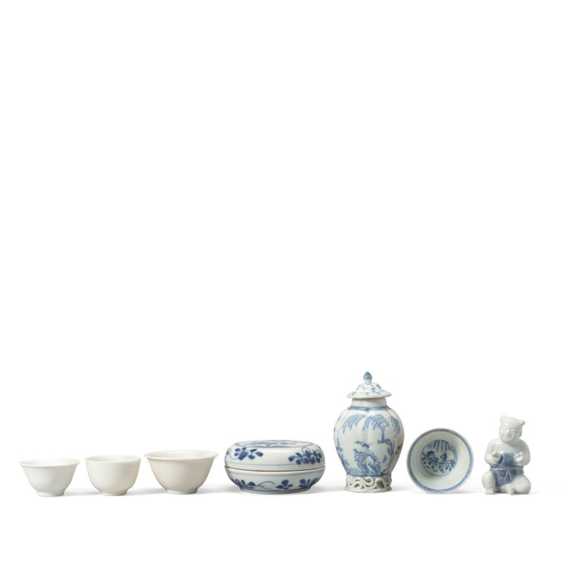 約一六九零及約一七三零年 金瓯及頭頓沉船陶瓷一組 | A COLLECTION OF CA MAU AND VUNG TAU CARGO WARES - 图5