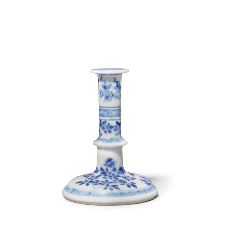 清康熙 青花花卉紋燭臺 | A BLUE AND WHITE MINIATURE CANDLESTICK - 图4