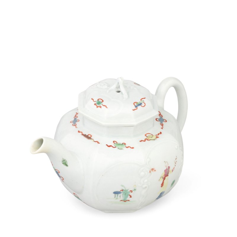 A rare Worcester teapot and cover, circa 1753-54 - 图6