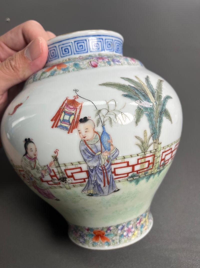 民国  粉彩婴戏图盖罐（一对） - 图13
