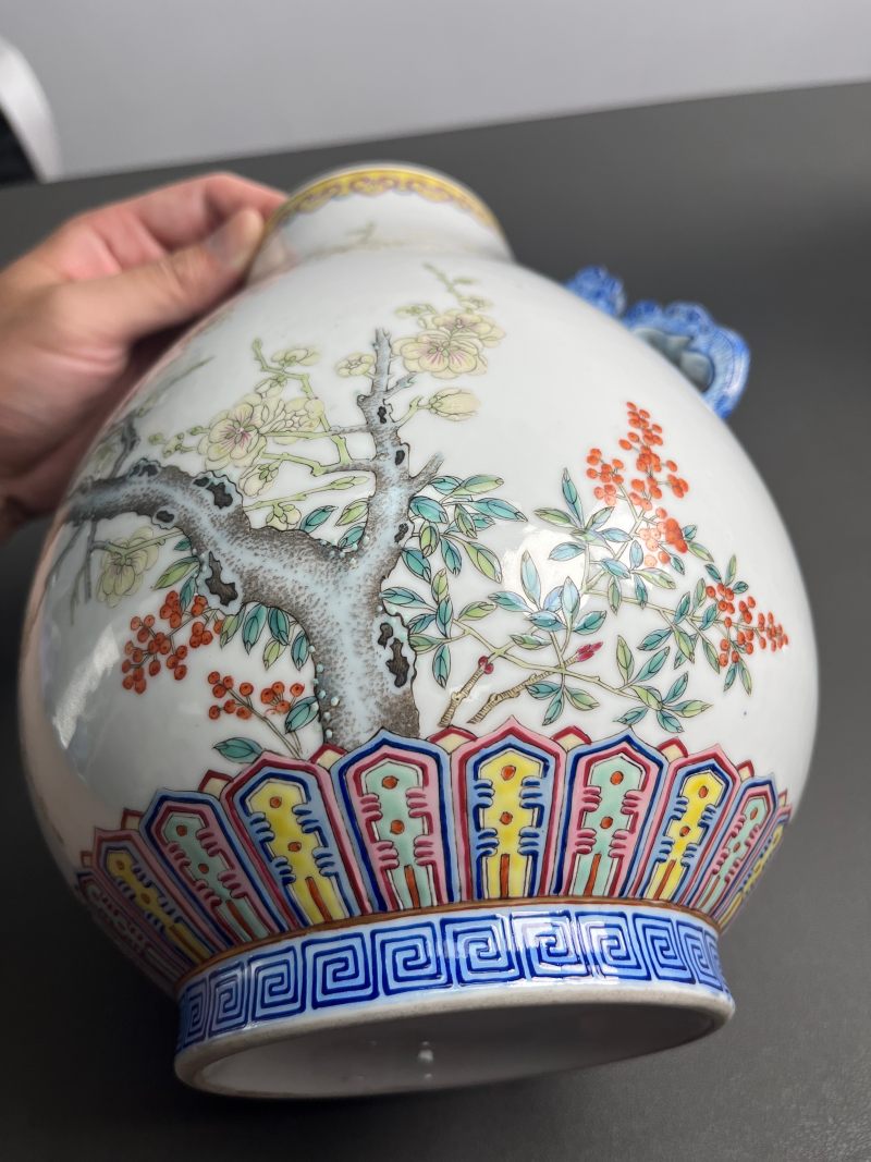 民国  粉彩梅花花卉图螭耳尊（一对） - 图16