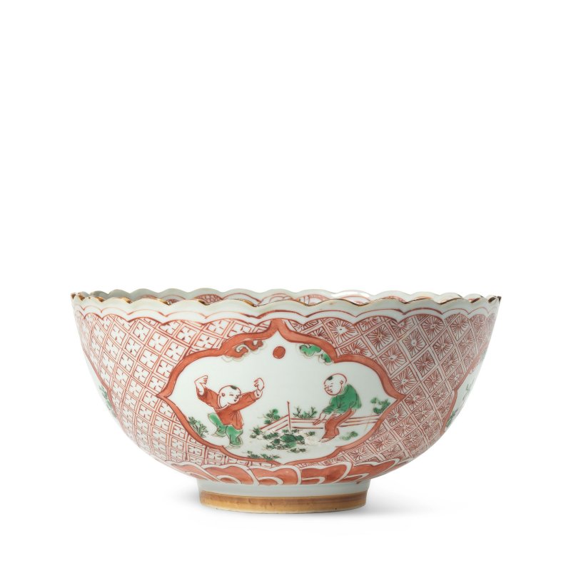 明崇禎 日本市場彩繪童子圖盌 | AN ENAMELLED 'BOYS' BOWL FOR THE JAPANESE MARKET - 图11