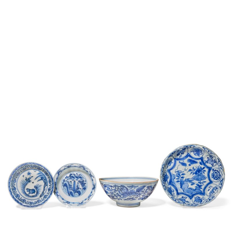 明晚期 青花瓷一組四件 | A GROUP OF BLUE AND WHITE WARES