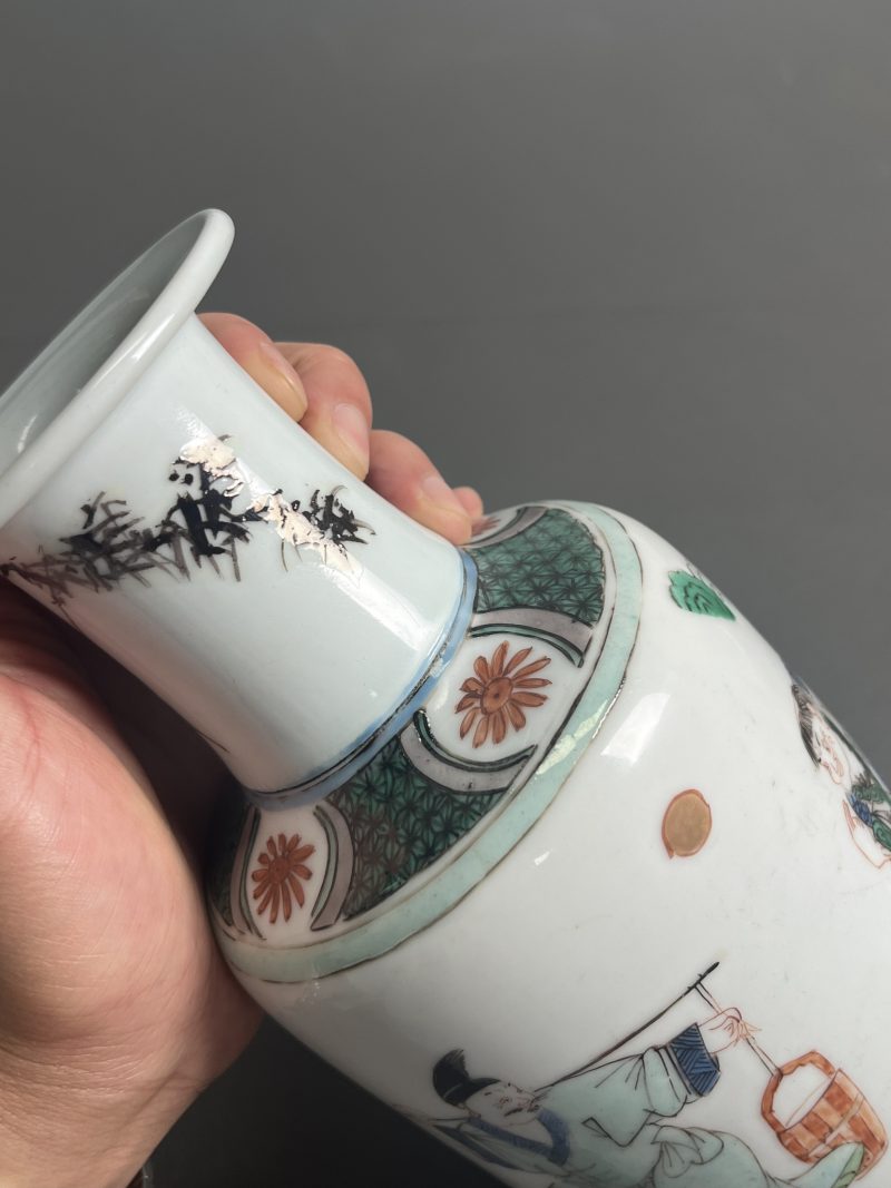 清康熙 五彩人物图小棒槌瓶 - 图8