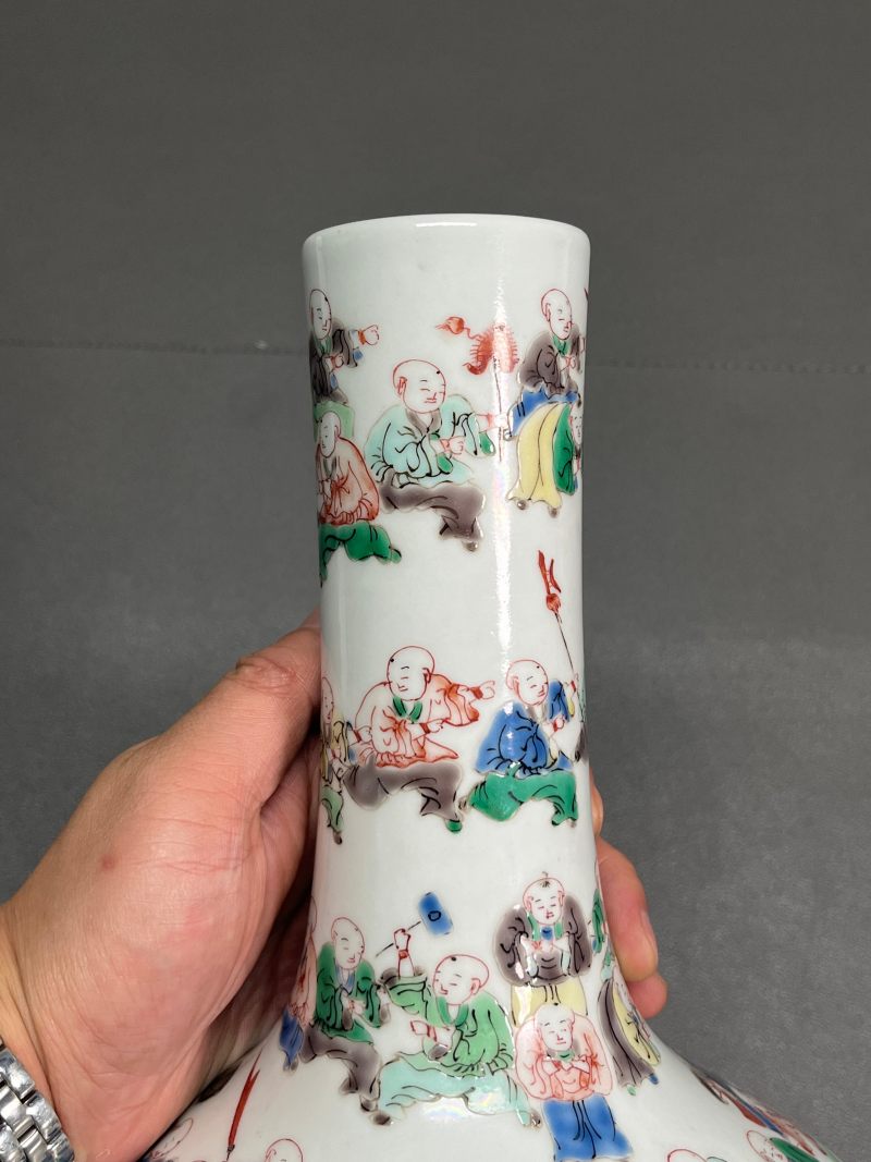 清光绪  五彩通景“百子嬉春”图婴戏图大天球瓶 - 图9