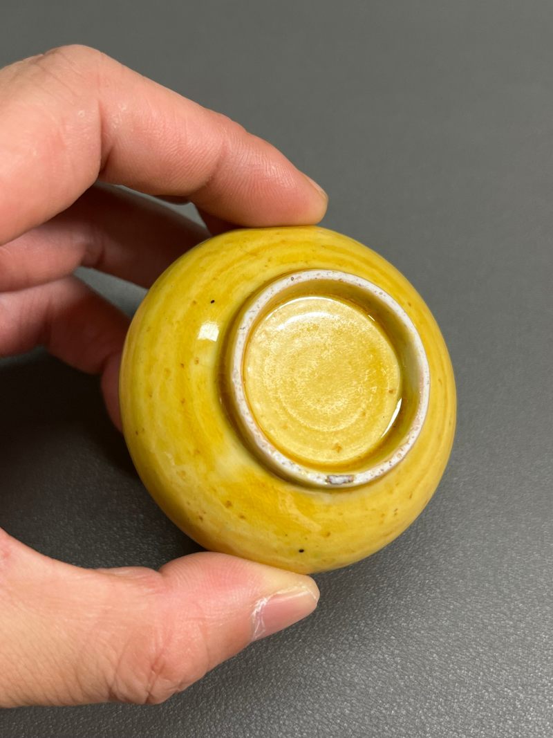 清康熙 黄釉水盂（带木座） - 图12