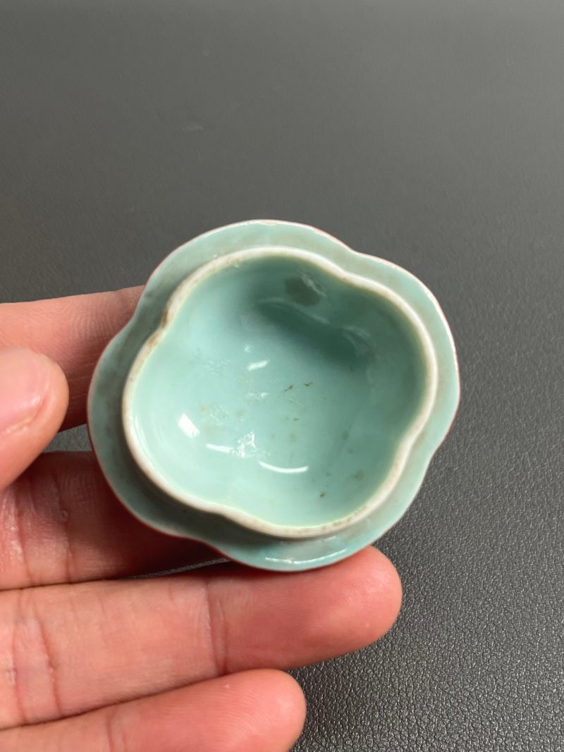 清乾隆  矾红描金粉彩开光山水纹砚滴 - 图10