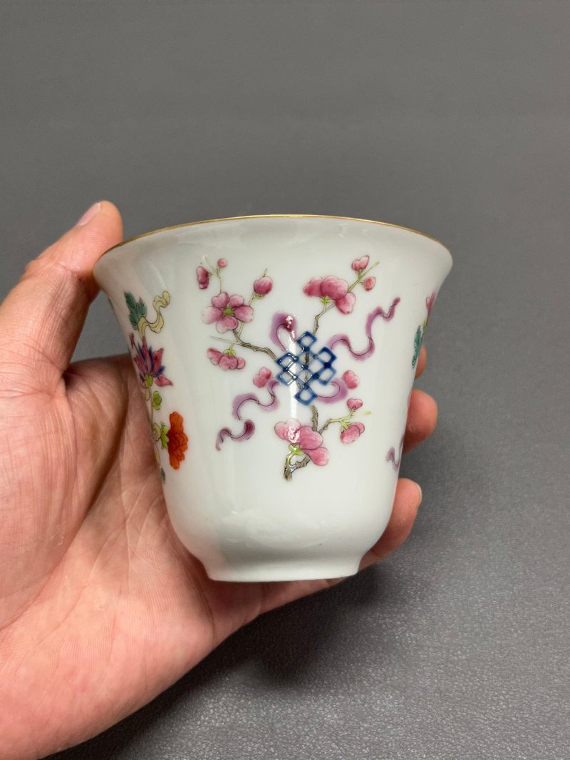 清道光  粉彩花卉八吉祥纹盖杯 - 图28