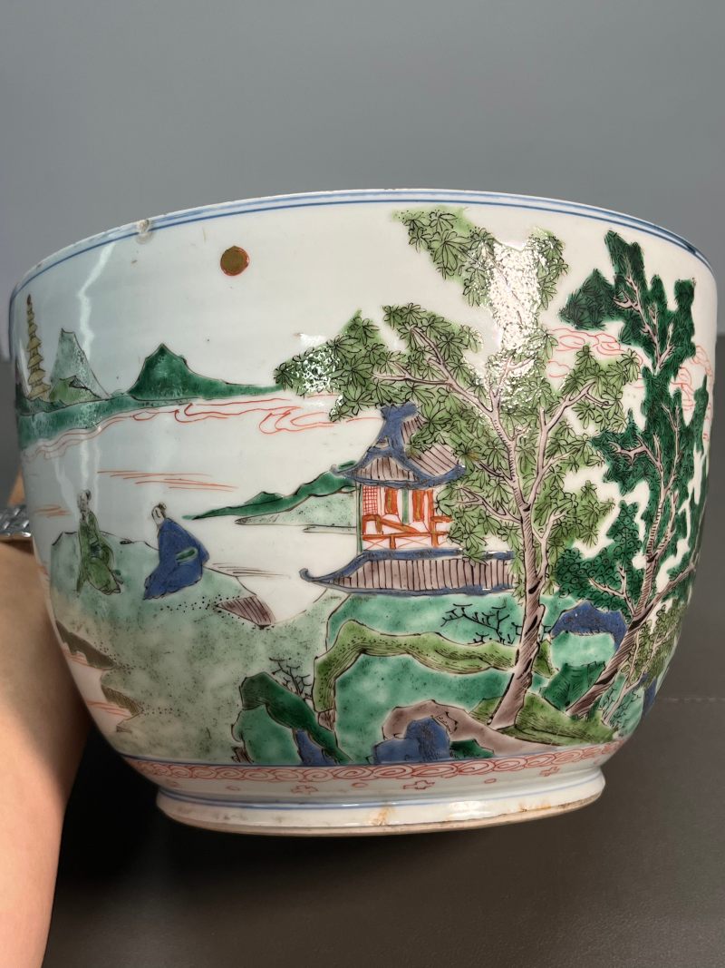 清康熙  五彩通景山水人物图盖罐 - 图12