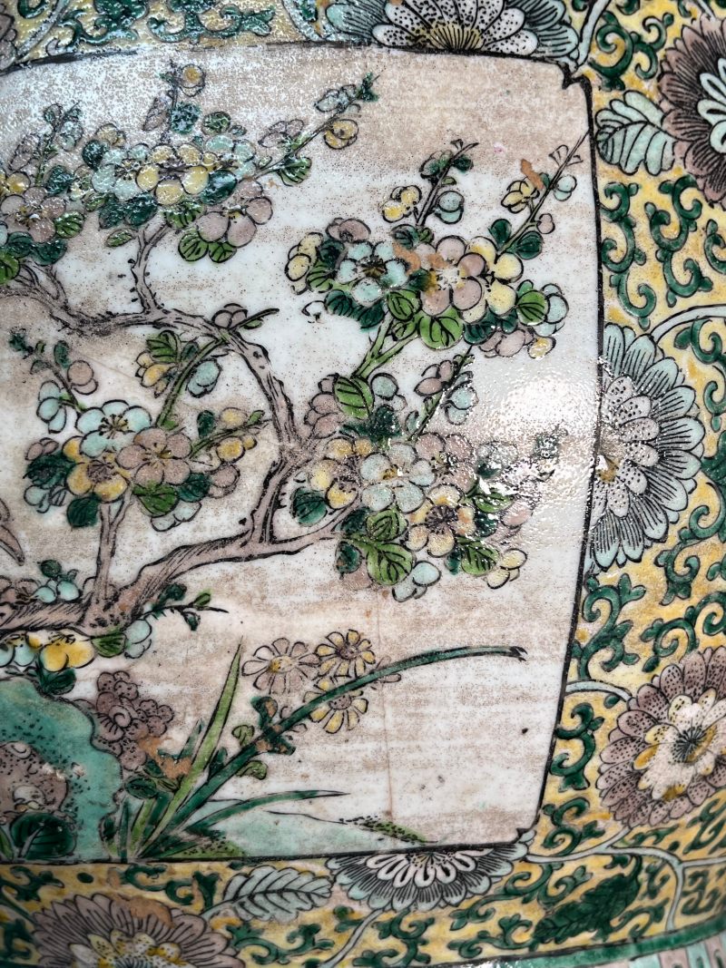 清光绪  素三彩花卉开光花鸟纹铺首缸 - 图19