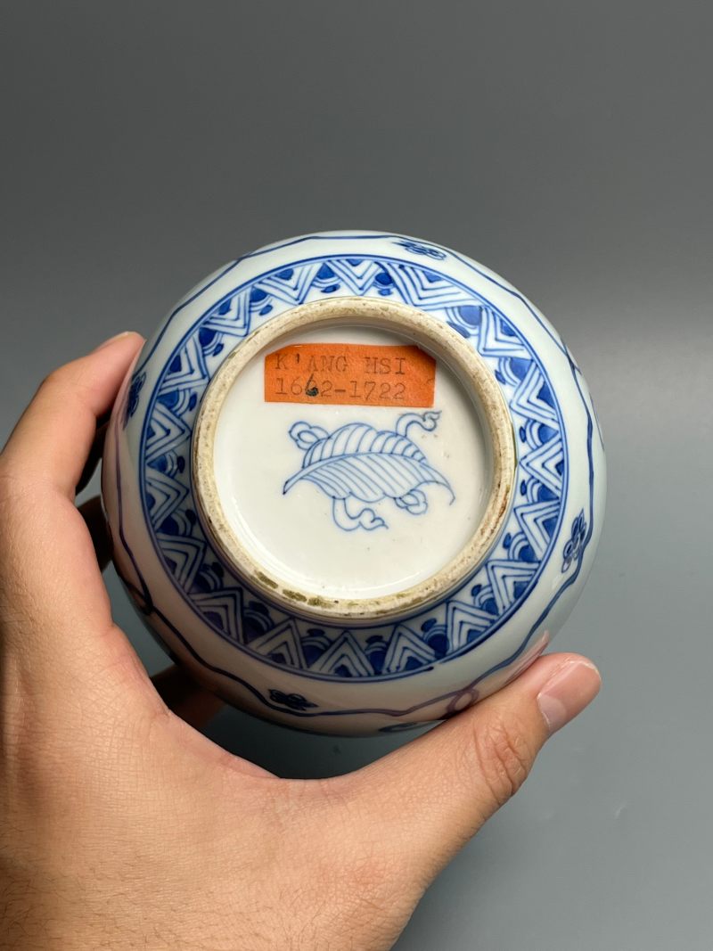 清雍正  青花淡描缠枝花卉纹灯笼尊 - 图15