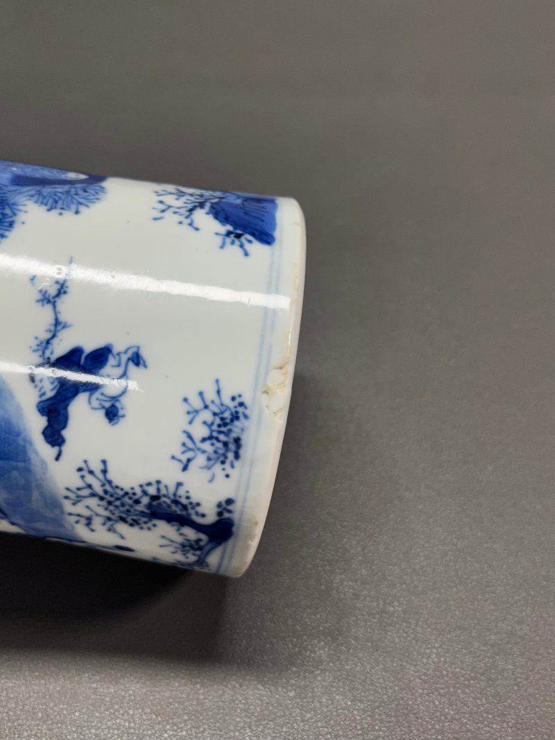 清康熙  青花踏雪寻梅图笔筒 - 图12
