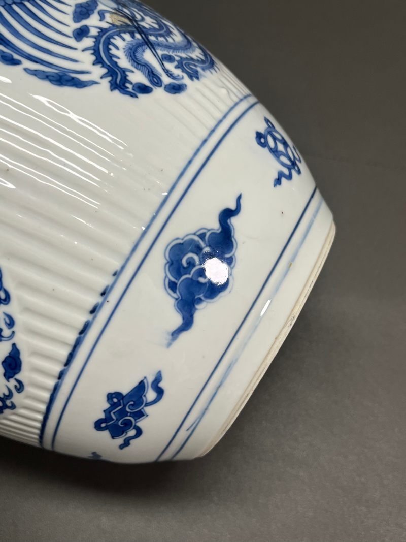 清康熙  青花龙凤纹瓜棱罐（带木盖） - 图13