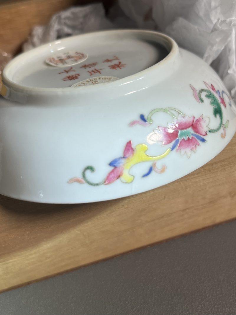 清光绪  松石绿地粉彩花鸟纹盘（一对） - 图23