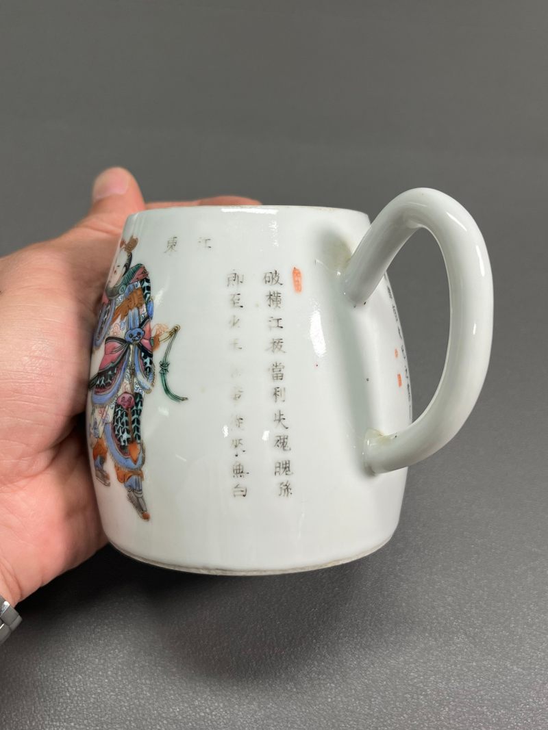清道光  粉彩“无双谱”故事图执壶 - 图9