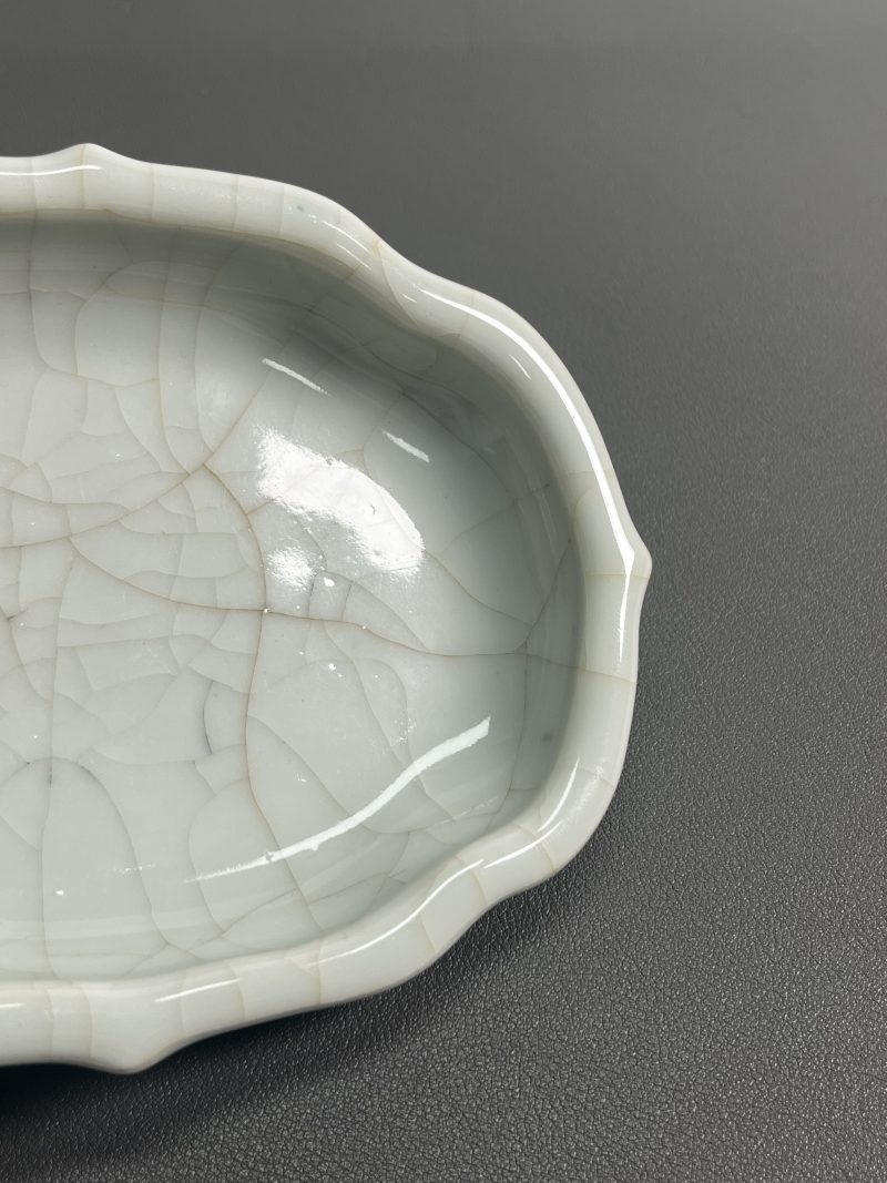 清雍正  仿哥釉海棠洗 - 图8