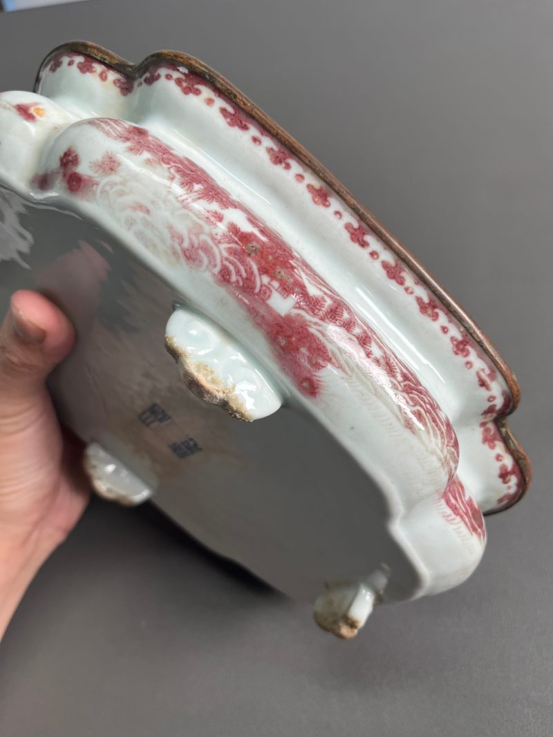 清咸丰  釉里红山水图花盆 - 图9