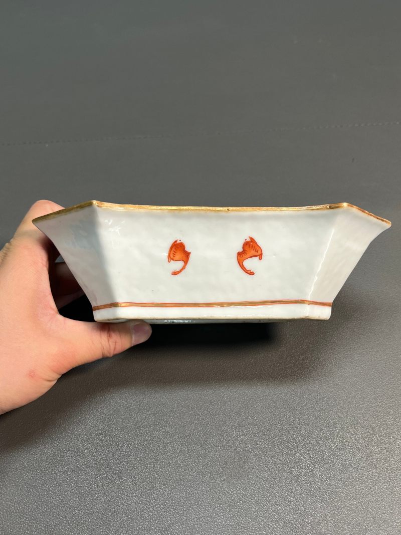 清同治  蓝地粉彩缠枝花卉纹攒盘 ( 一套九只 ) - 图14