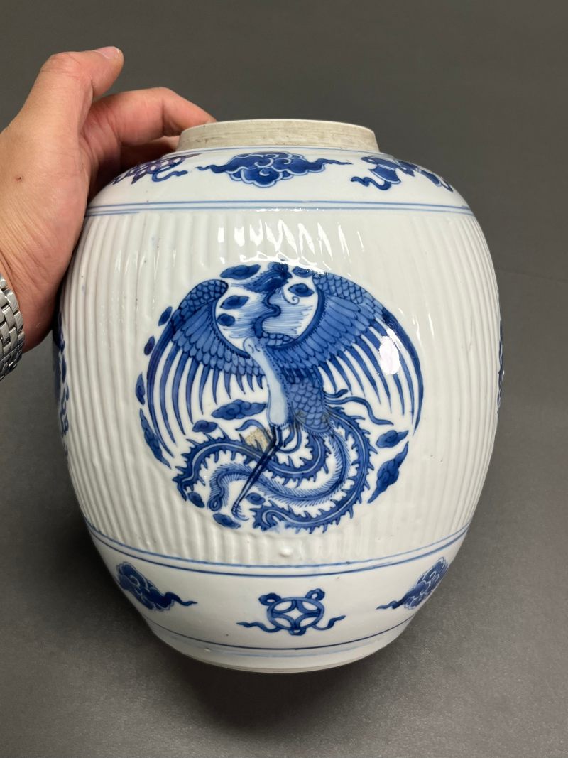 清康熙  青花龙凤纹瓜棱罐（带木盖） - 图7