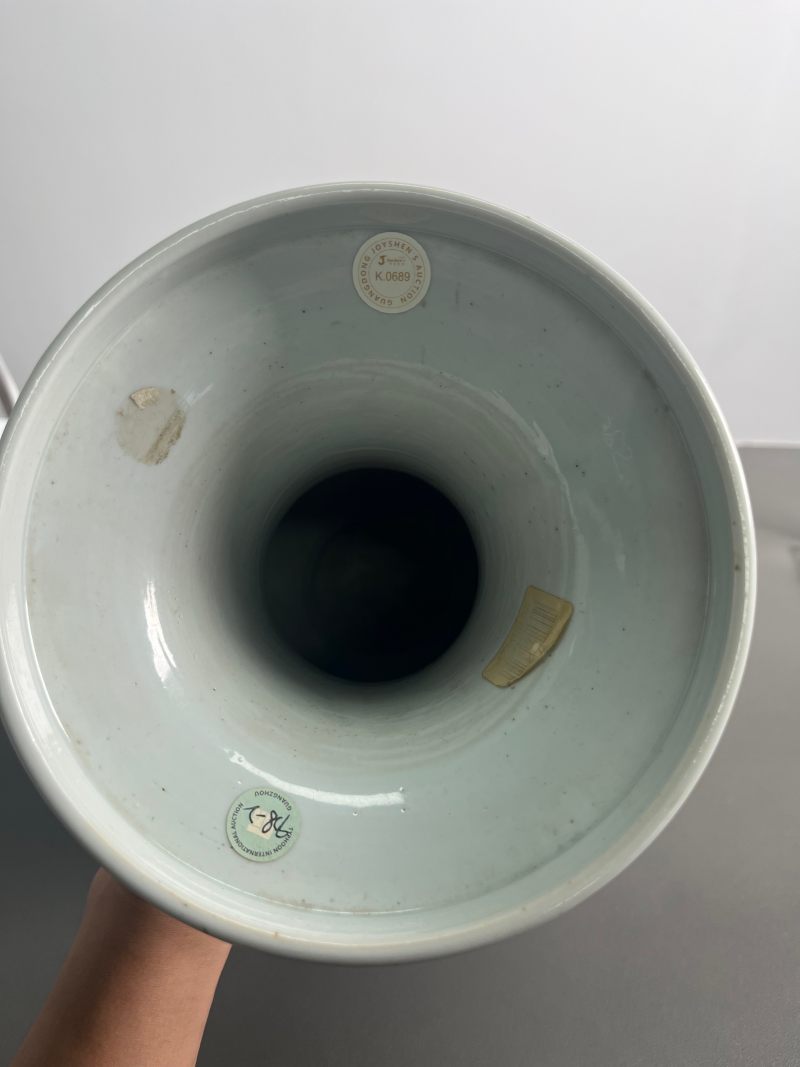 清康熙  青花釉里红堆塑云龙纹琵琶尊 - 图17