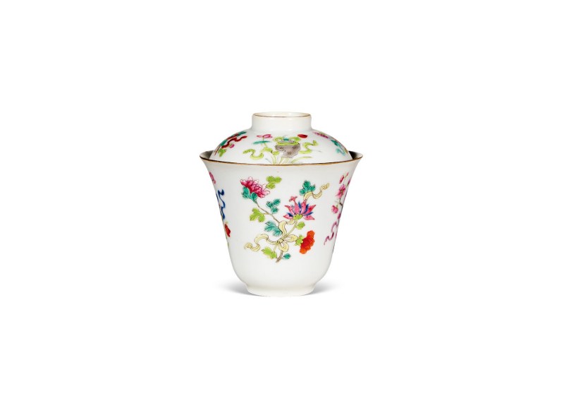 清道光  粉彩花卉八吉祥纹盖杯 - 图1