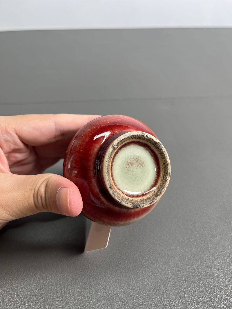 清乾隆 郎红釉蒜头瓶 - 图11