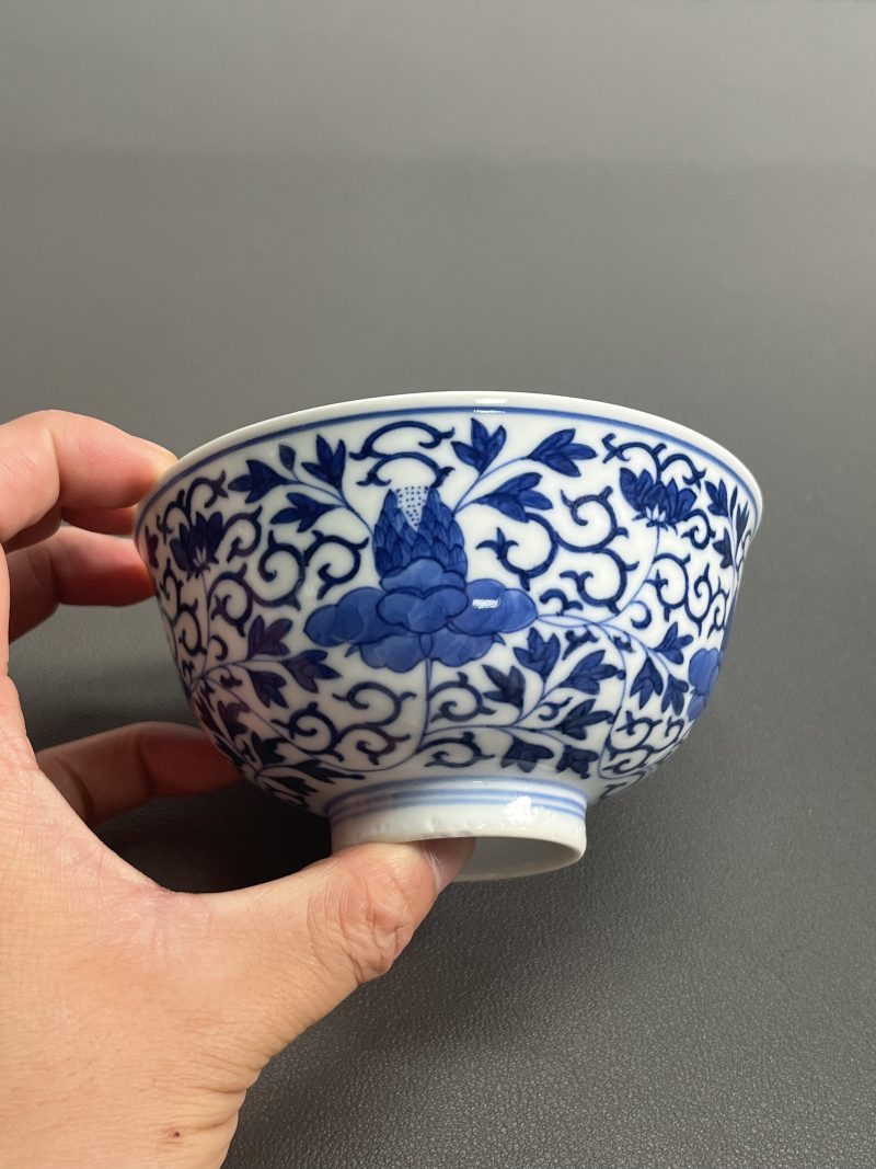 清光绪  青花缠枝花卉纹碗 - 图5