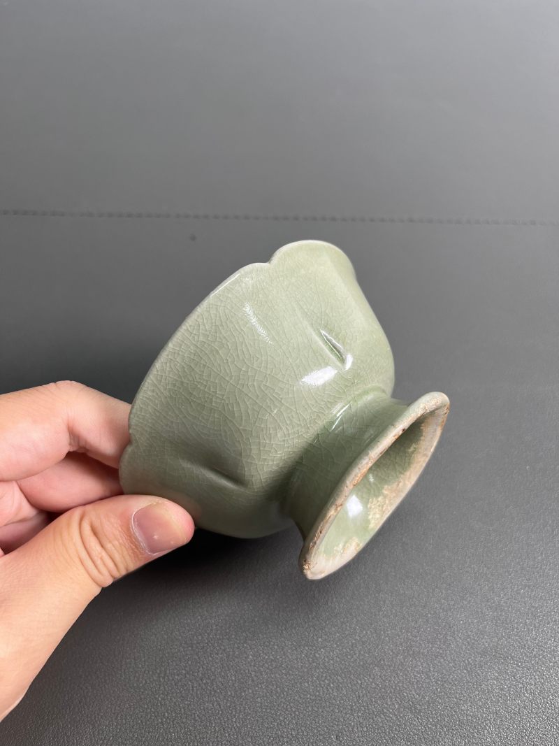 明或明以前  青釉花口高足杯 - 图8