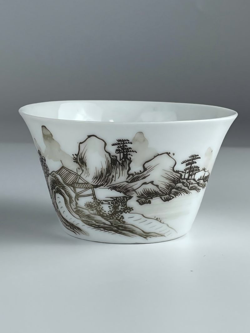 清雍正  墨彩山水人物马蹄杯 - 图4