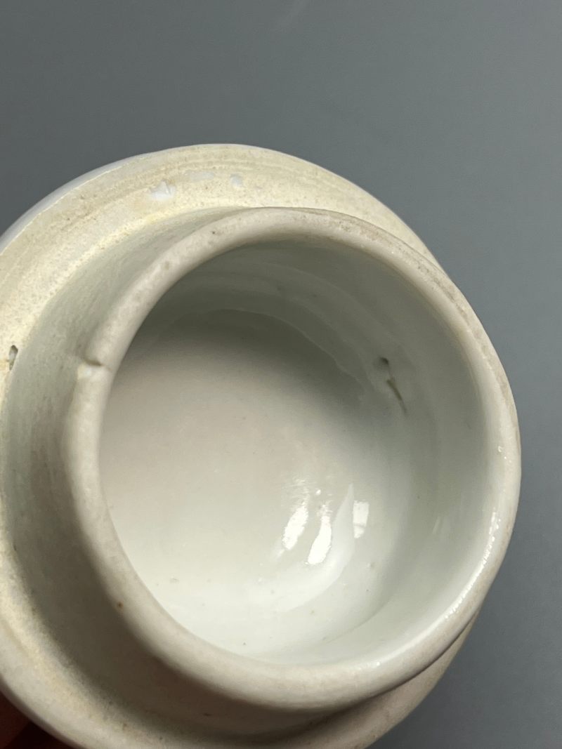 清乾隆  青花缠枝莲纹小盉壶（带木座） - 图27