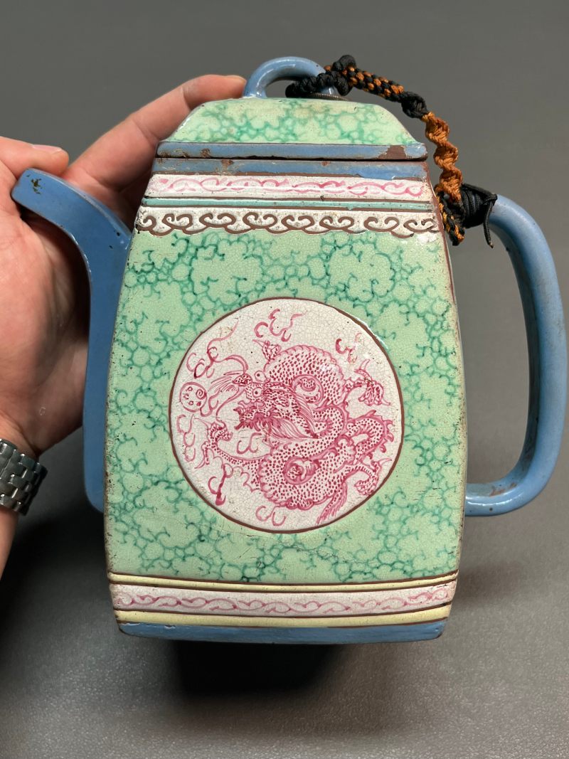 清中期  紫砂胎粉彩开光花卉纹茶壶 - 图8