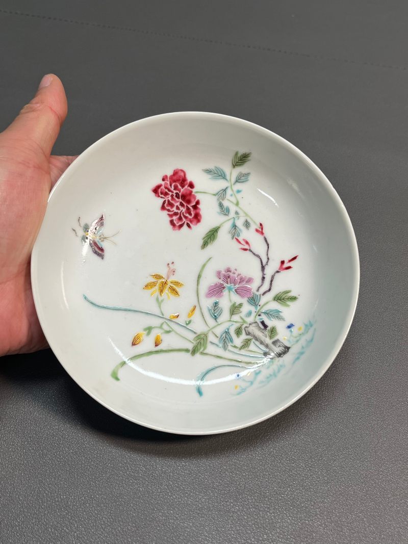 清雍正  粉彩蝶恋花盘 - 图10