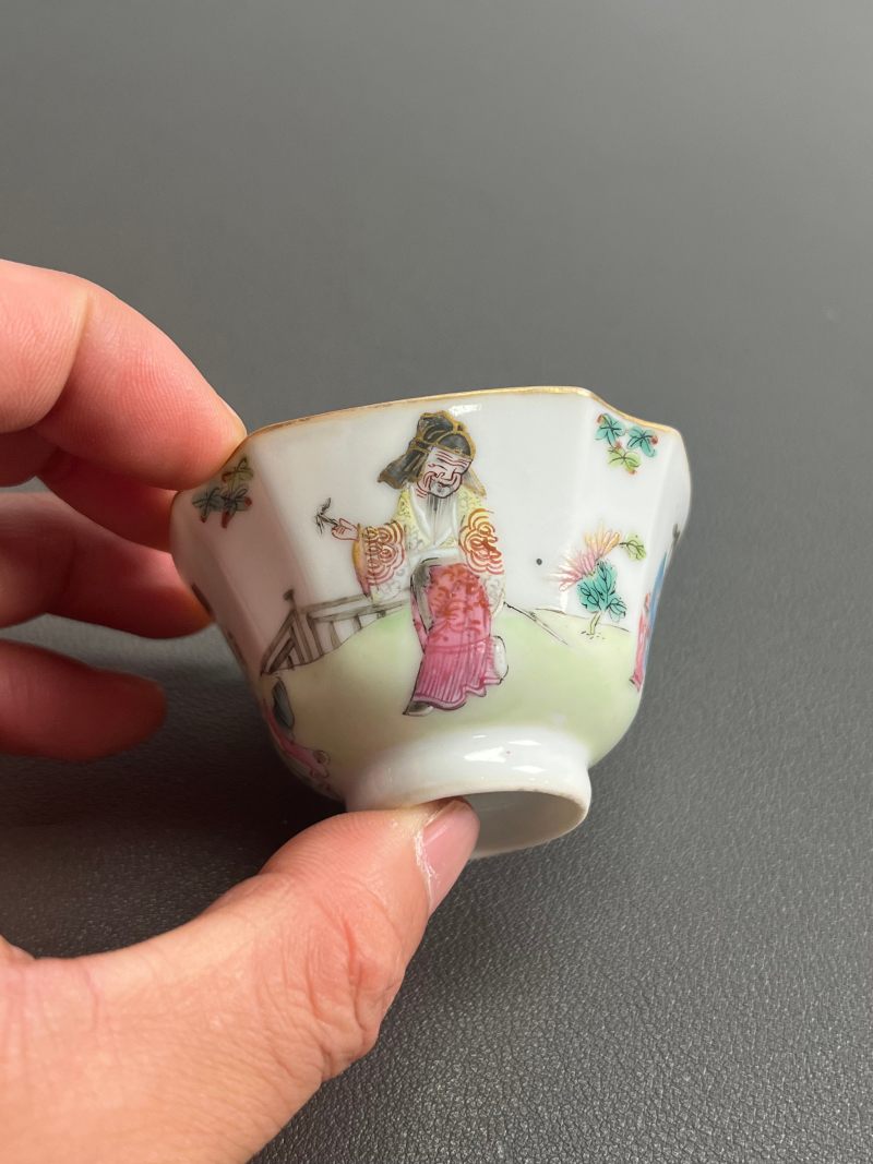 清道光  粉彩“四爱”图倭角杯 - 图6