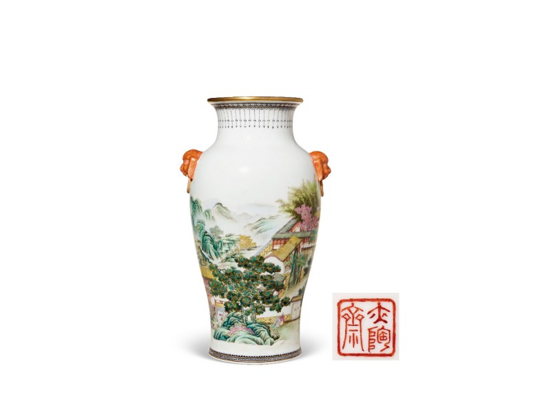 民国  粉彩山水人物双兽耳瓶