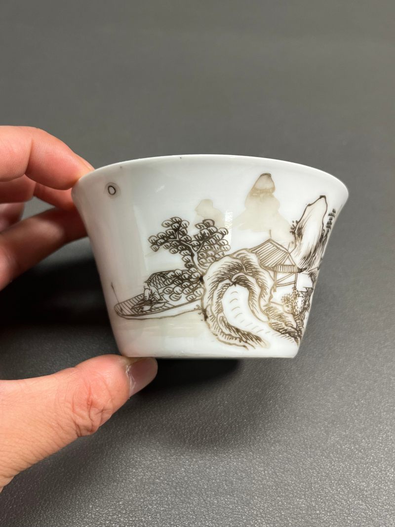 清雍正  墨彩山水人物马蹄杯 - 图6