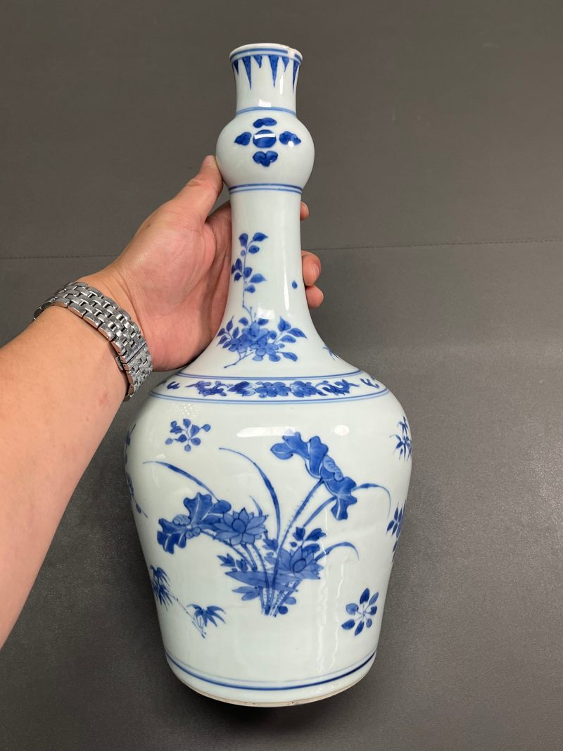 明崇祯 青花花鸟图瓶 - 图5
