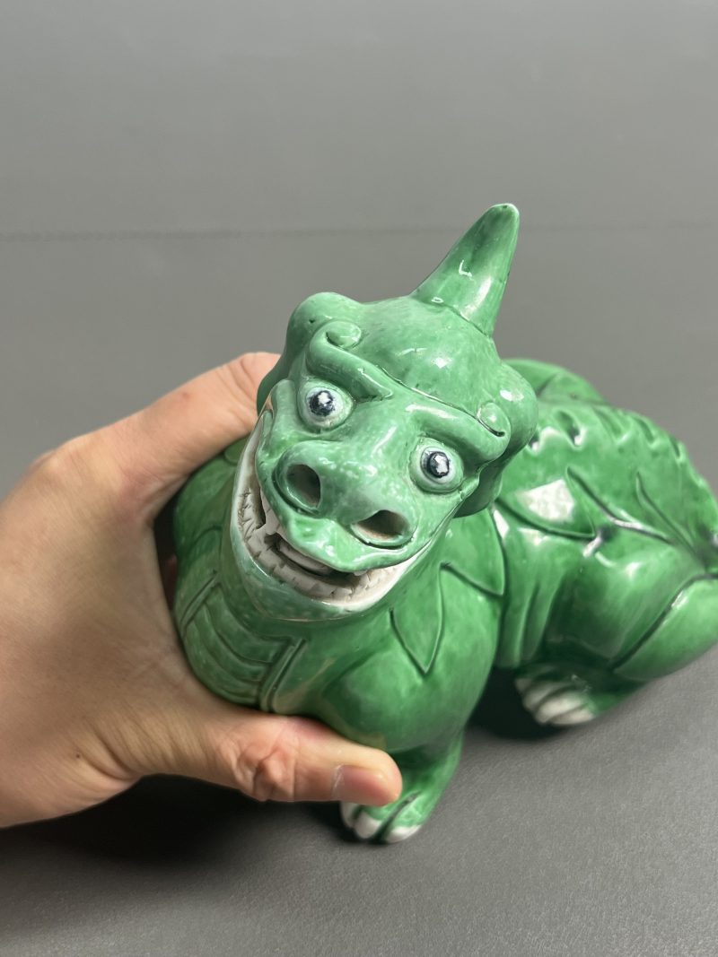 清康熙  瓜皮绿釉甪端形香薰 - 图9