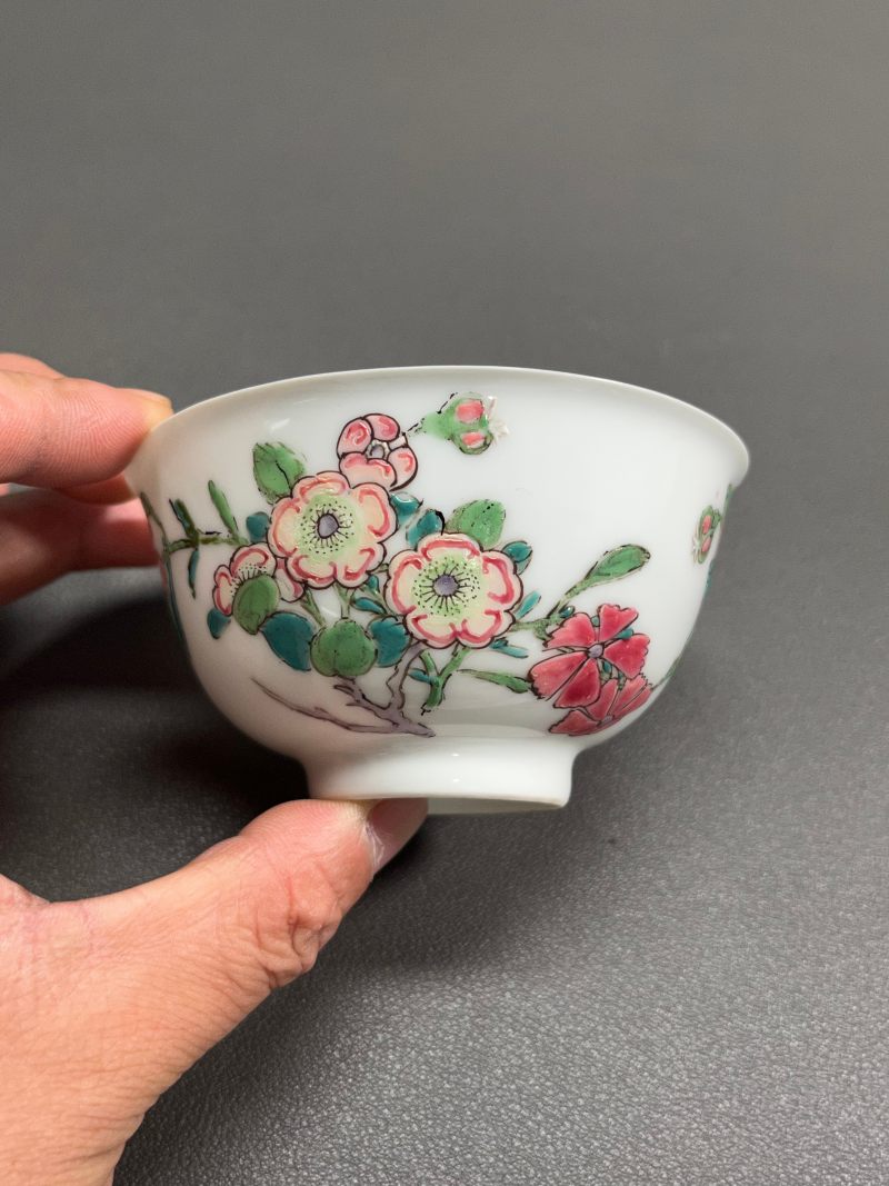 清雍正  粉彩花卉纹茶圆 - 图3