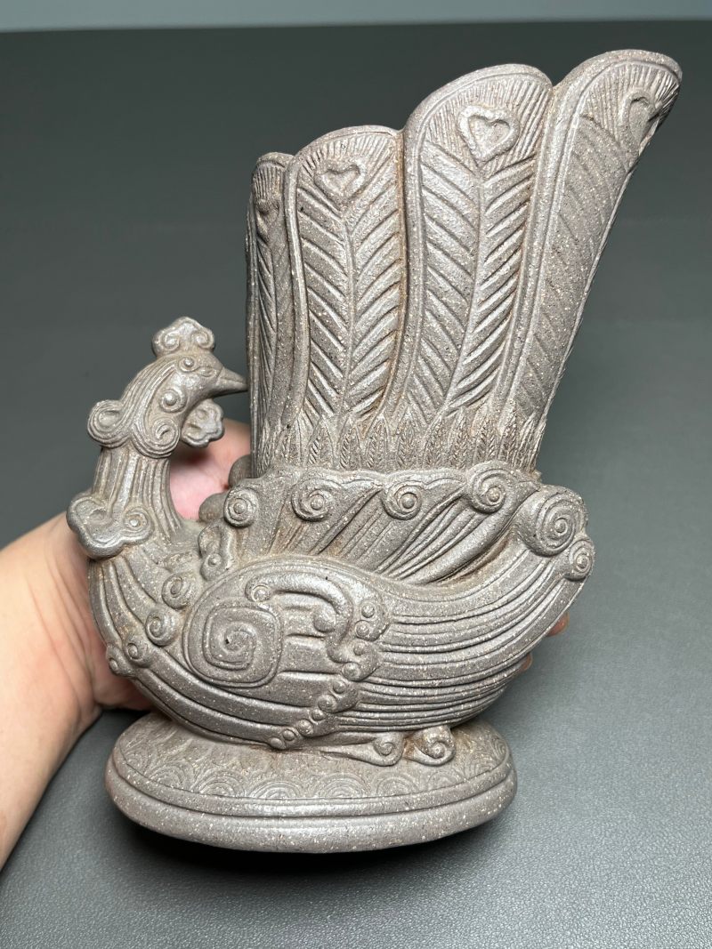 清早期  清灰砂凤首型笔筒 - 图9