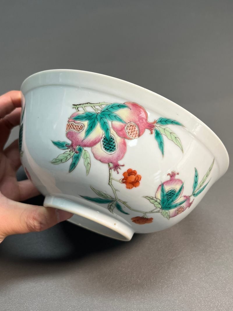 清光绪  内青花外粉彩瑞果纹碗 - 图7