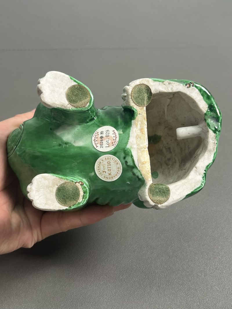 清康熙  瓜皮绿釉甪端形香薰 - 图10