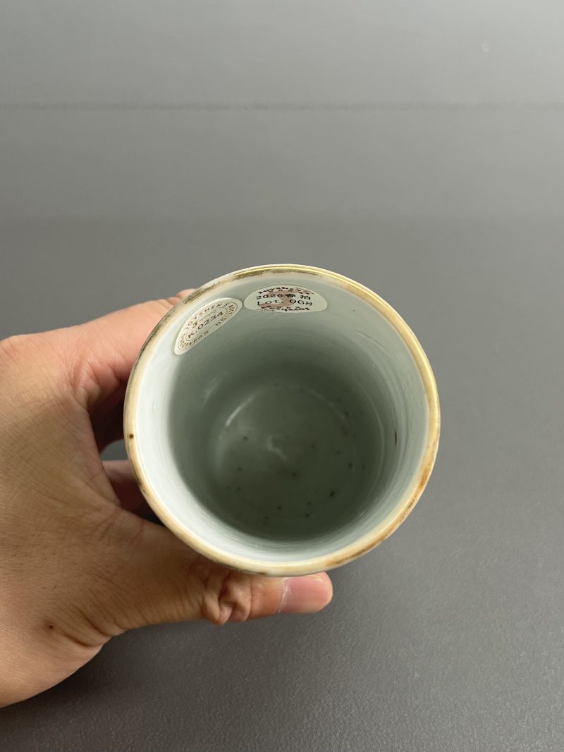 清道光 粉彩“无双谱”笔筒 - 图11
