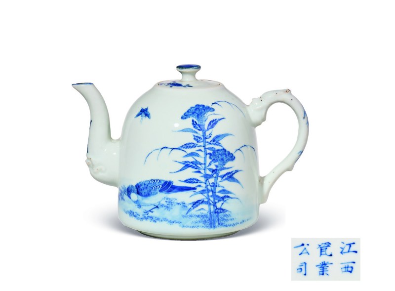 晚清-民国 青花花鸟纹执壶