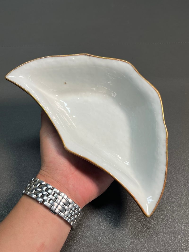 清同治  蓝地粉彩缠枝花卉纹攒盘 ( 一套九只 ) - 图21
