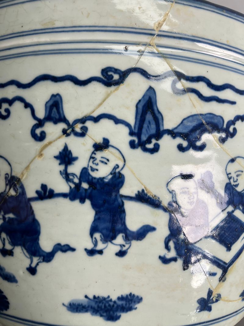 明嘉靖  青花 " 十六子闹春 " 图大缸 - 图8