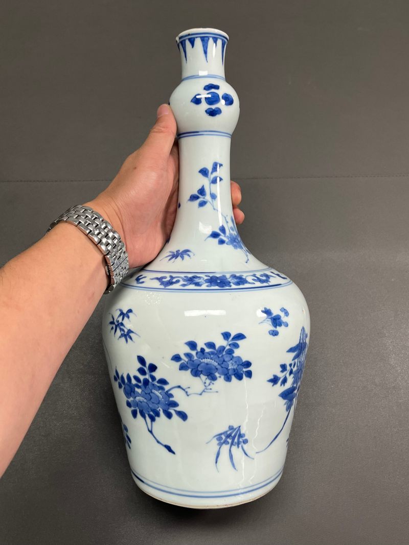 明崇祯 青花花鸟图瓶 - 图8