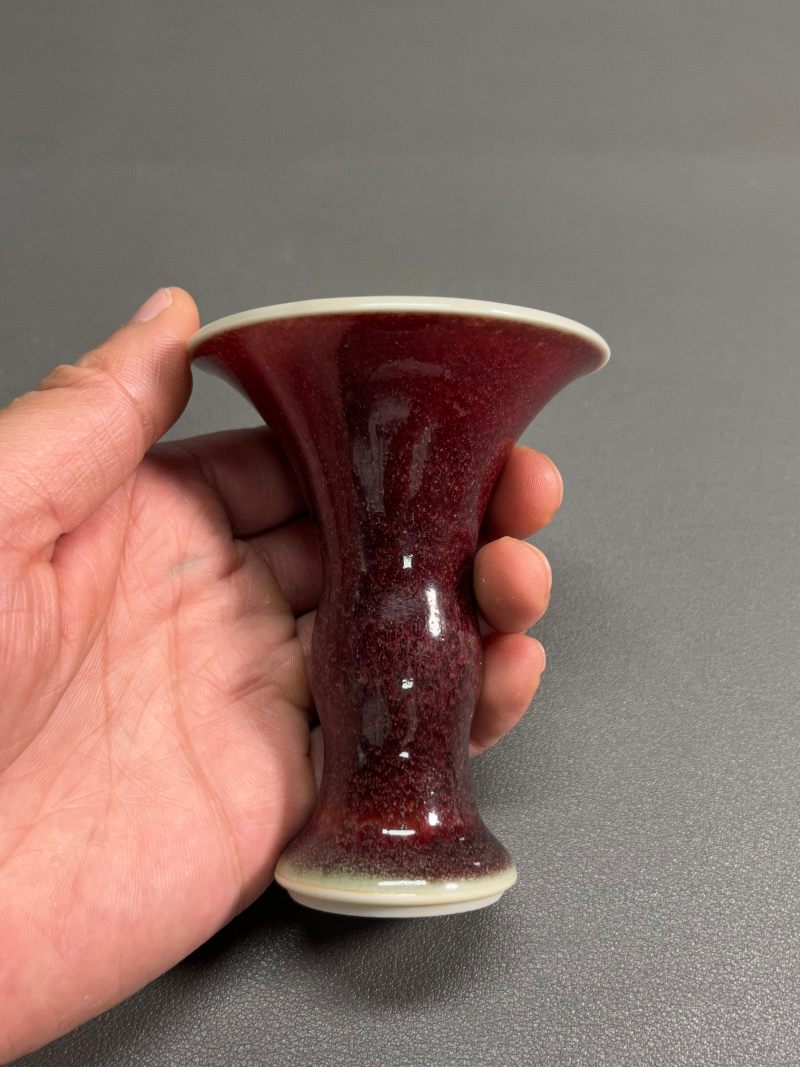 清康熙  郎窑红釉小花觚 - 图5