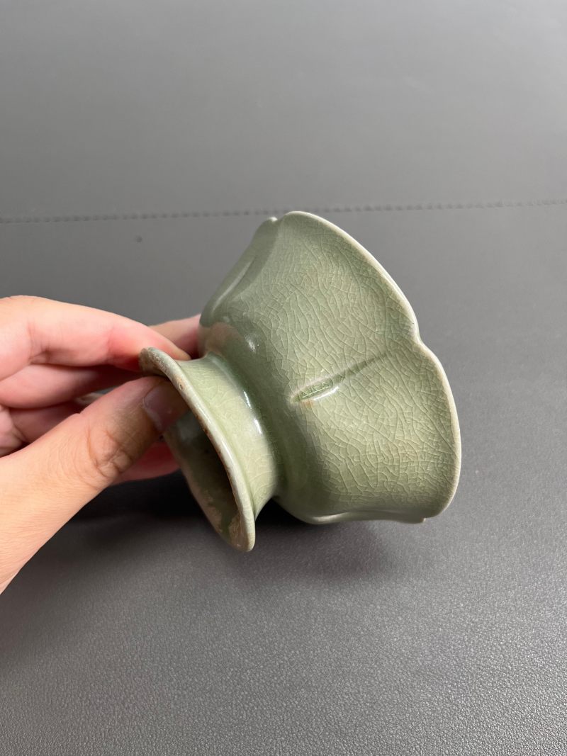 明或明以前  青釉花口高足杯 - 图15